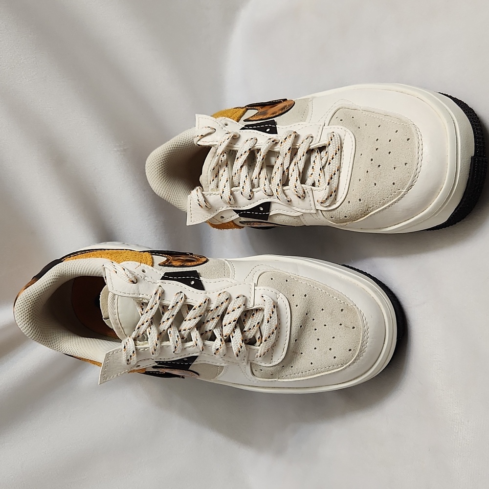 Nike Air Force 1 Fontanka Sneakers (W Size 7.5)